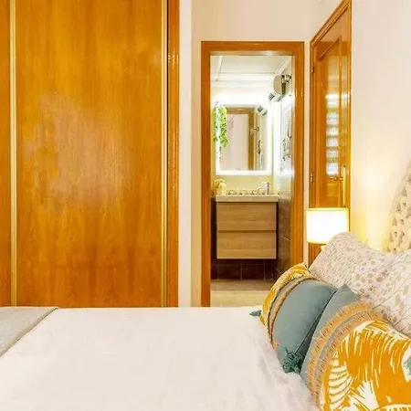 Apartamento Pink Maritimo Torrevieja Exterior foto